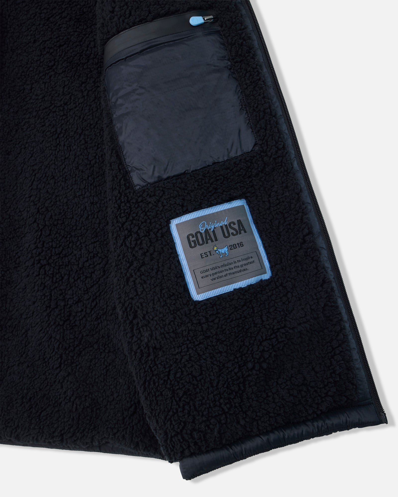 Side Pocket of black Men's Puffer Fleece Vest#color_black