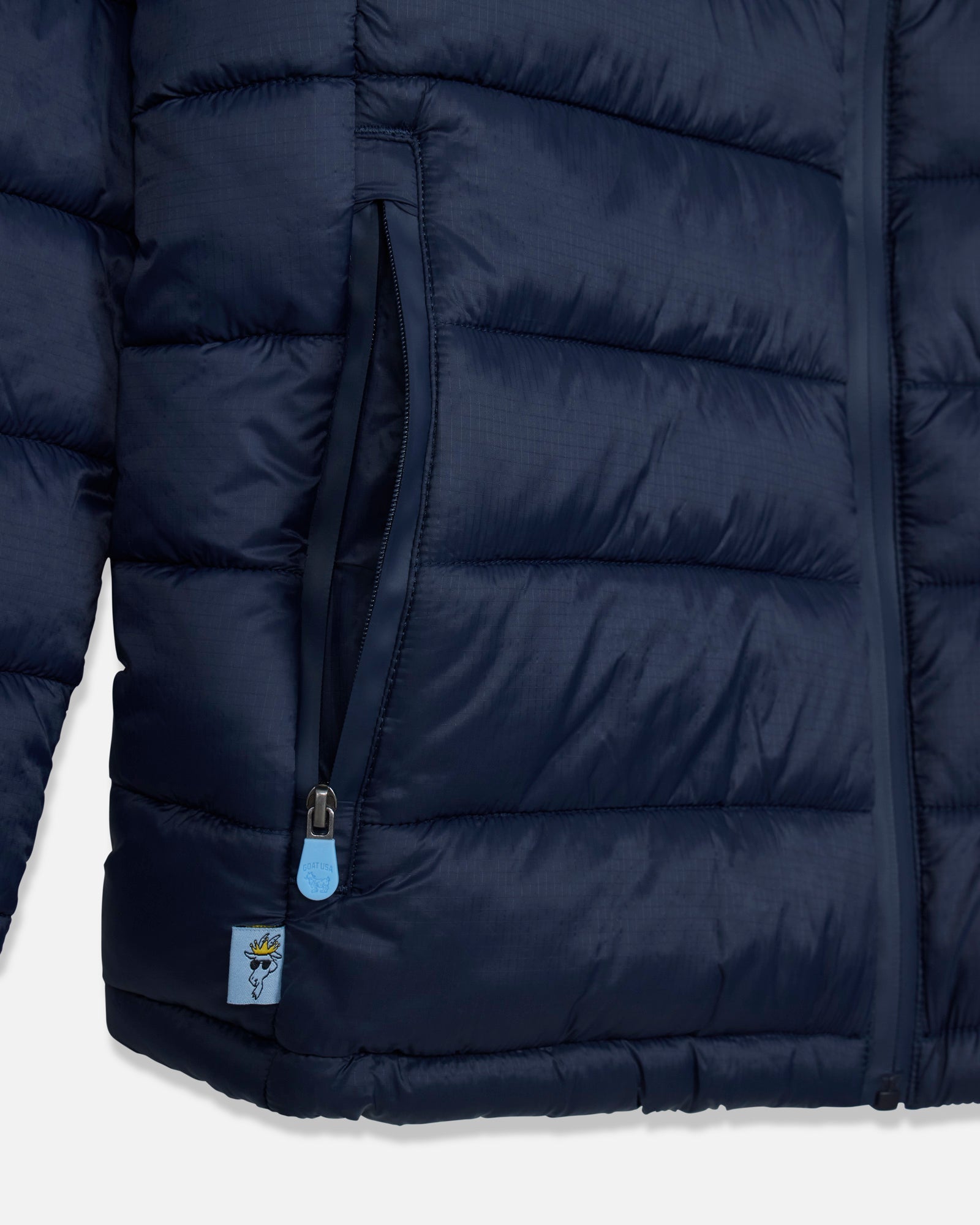 Pocket of navy Men's Puffer Jacket#color_dark-navy