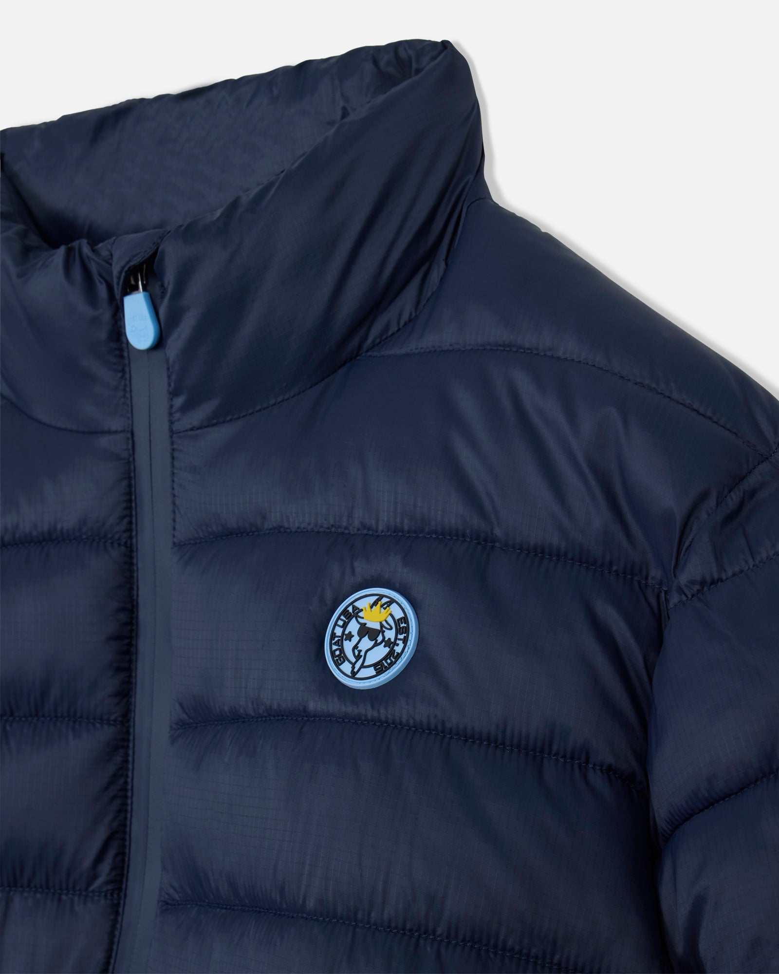 Collar of navy Men's Puffer Jacket#color_dark-navy