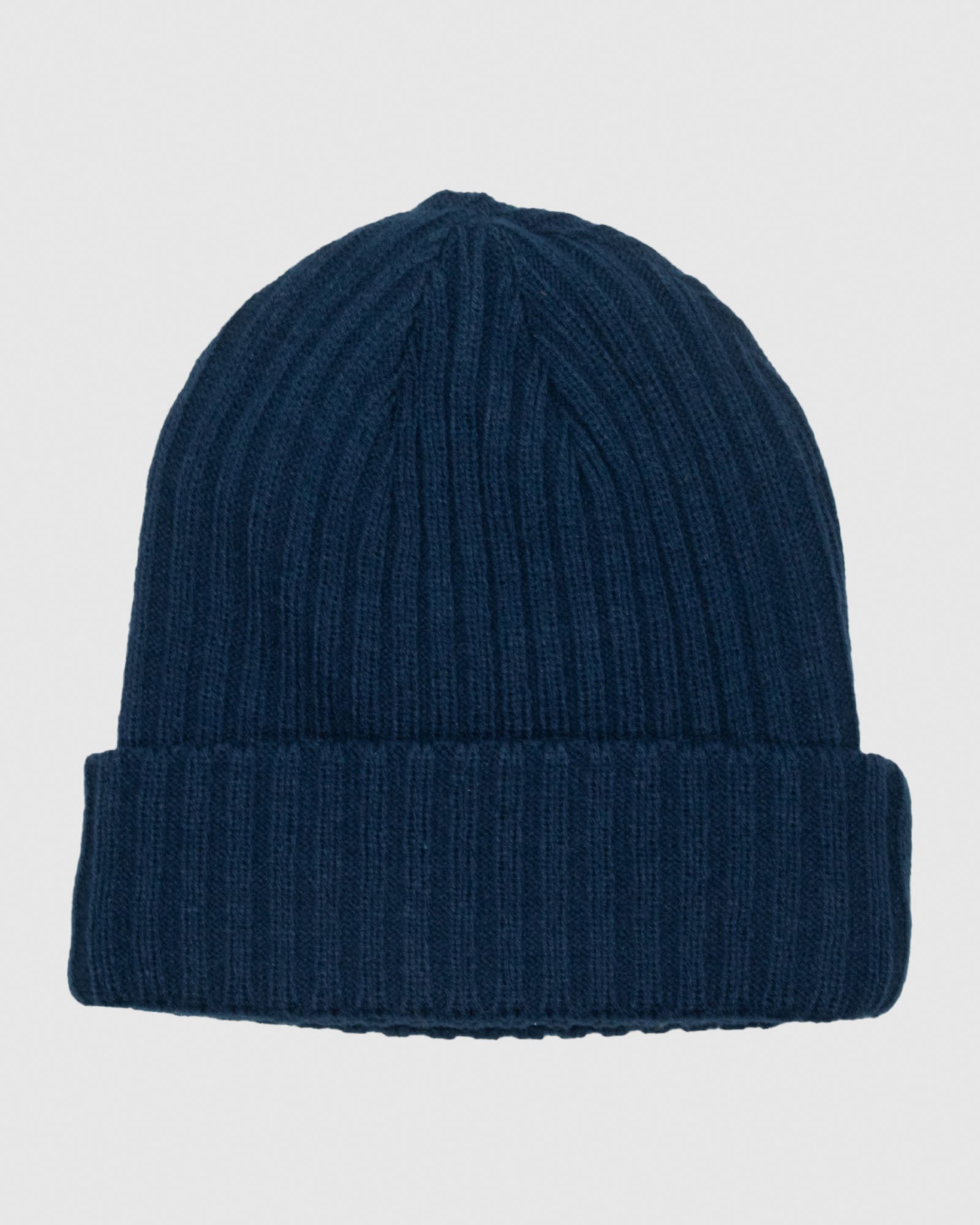Back of navy Traveler Beanie#color_navy