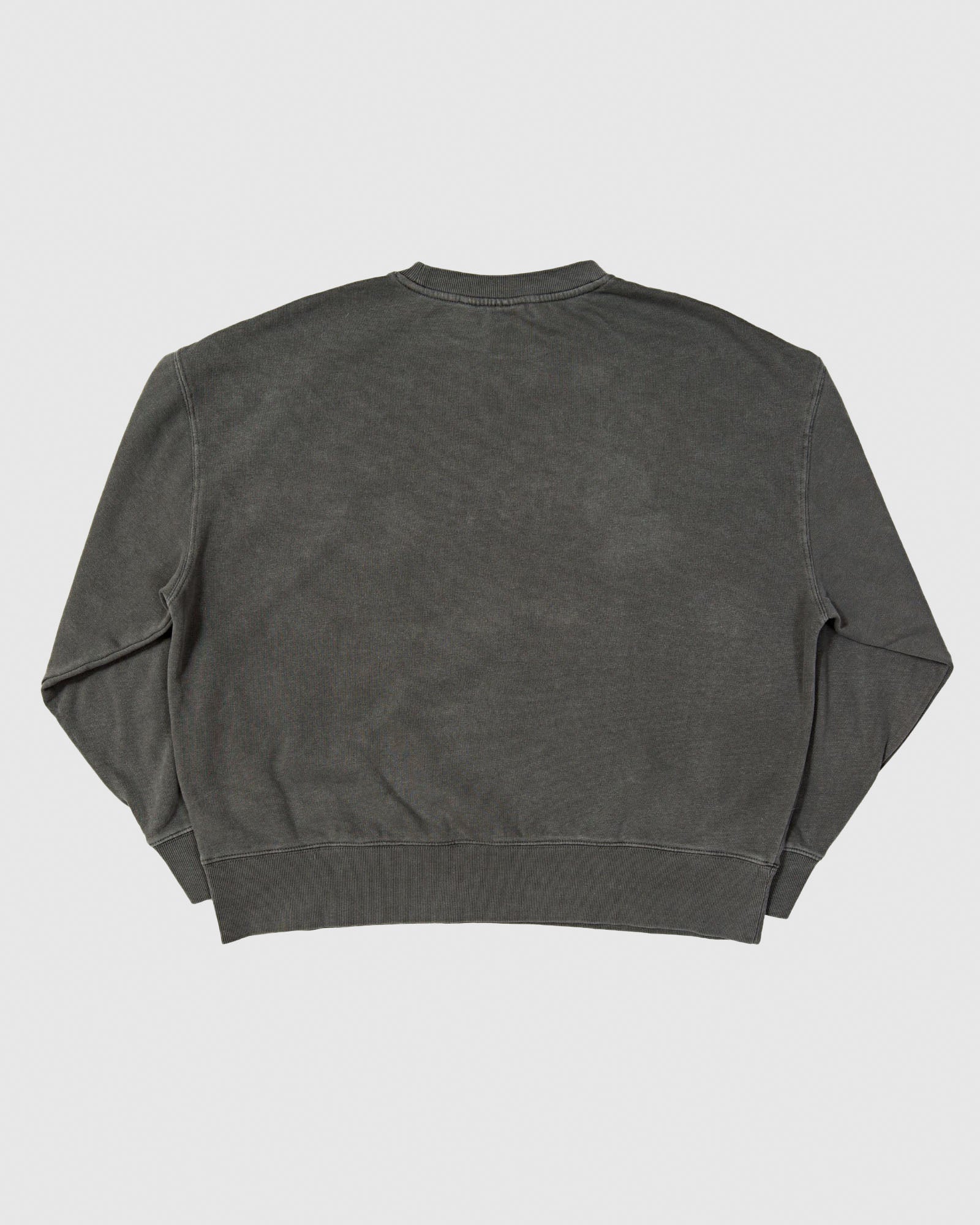 Backside of pepper-colored crewneck#color_pepper